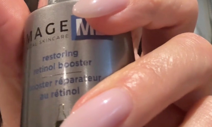 Retinol latem - czy jest skuteczny?